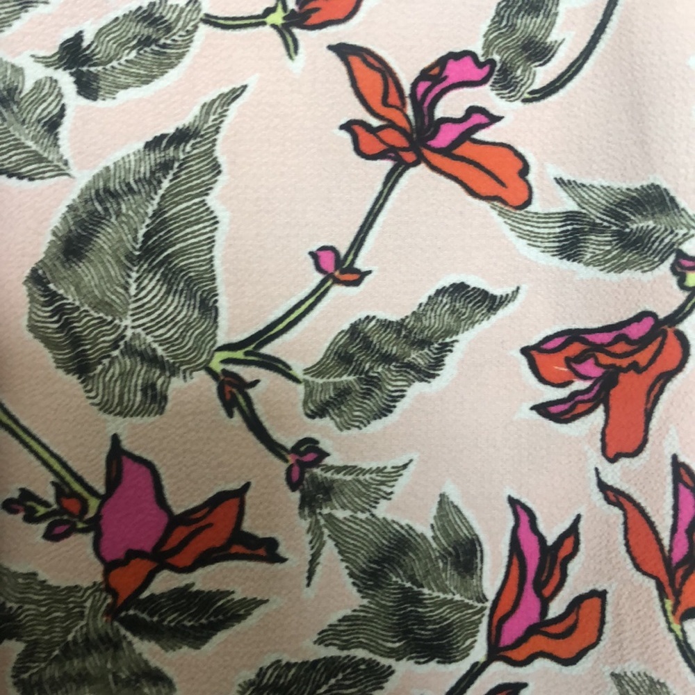 Pink floral lightweight sleeveless top. Triangle cutout at neckline. Medium - Picture 2 of 5